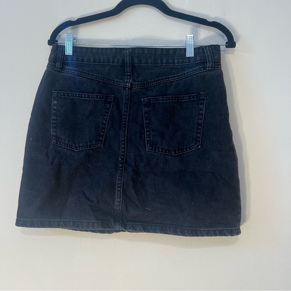 Black Button-Up Jean Skirt - Picture 5 of 5